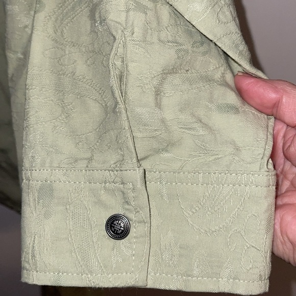 🌹NWT:CJ BANKS SNAP UP SHIRT - Picture 4 of 8